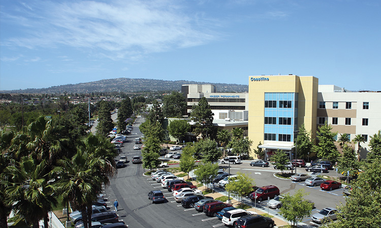 External View of South Bay Medical Center